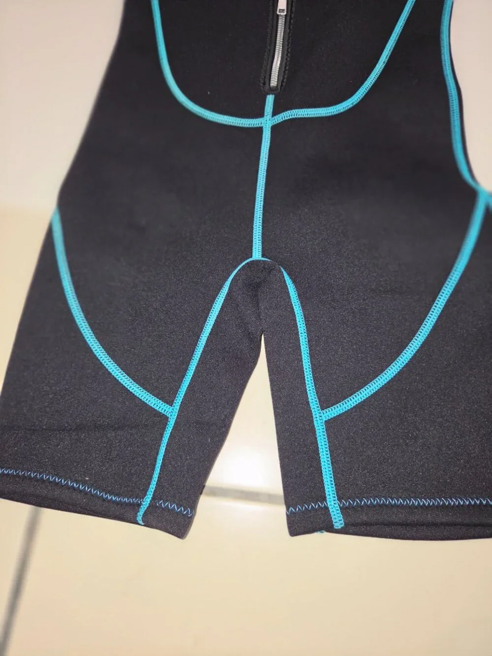 SeaSkin Wetsuit Sz 10 Youth In Great Condition w/out tags